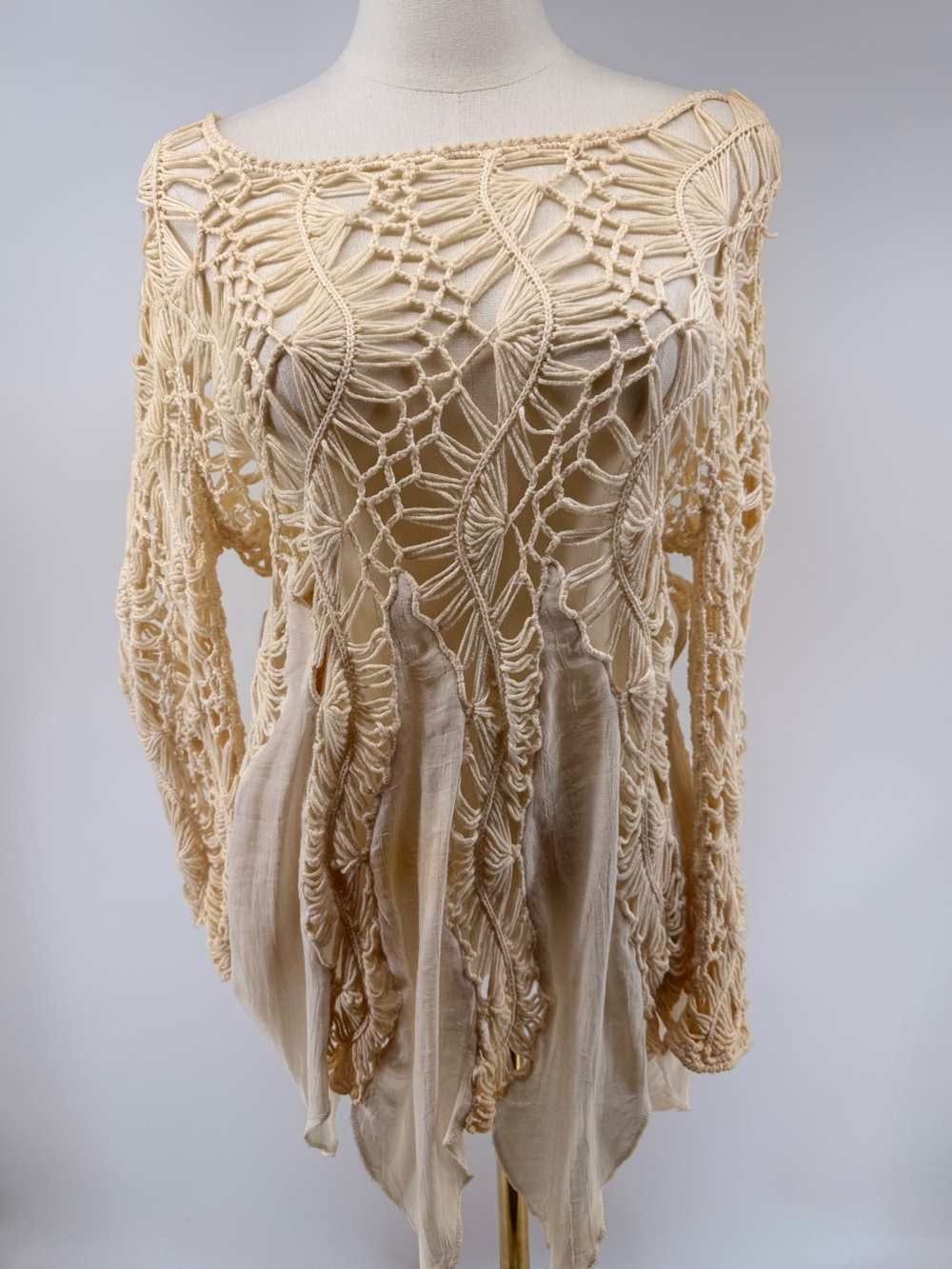 Y2K Fairycore 70’s inspired crochet Monroe & Main Bohemian Festival Tunic Top